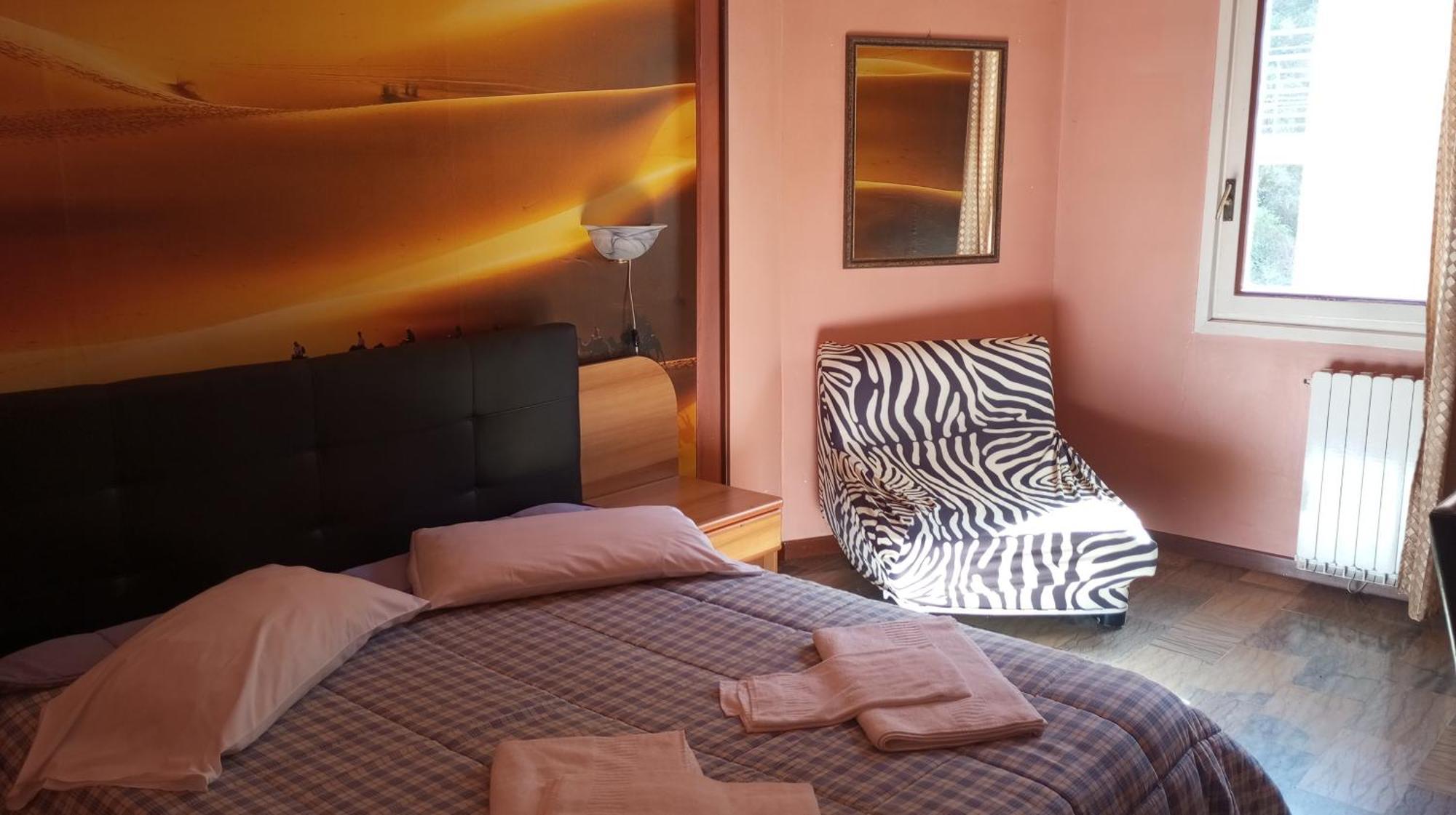 פיזונייה Sleep Well Hotel Total 2 Stelle מראה חיצוני תמונה