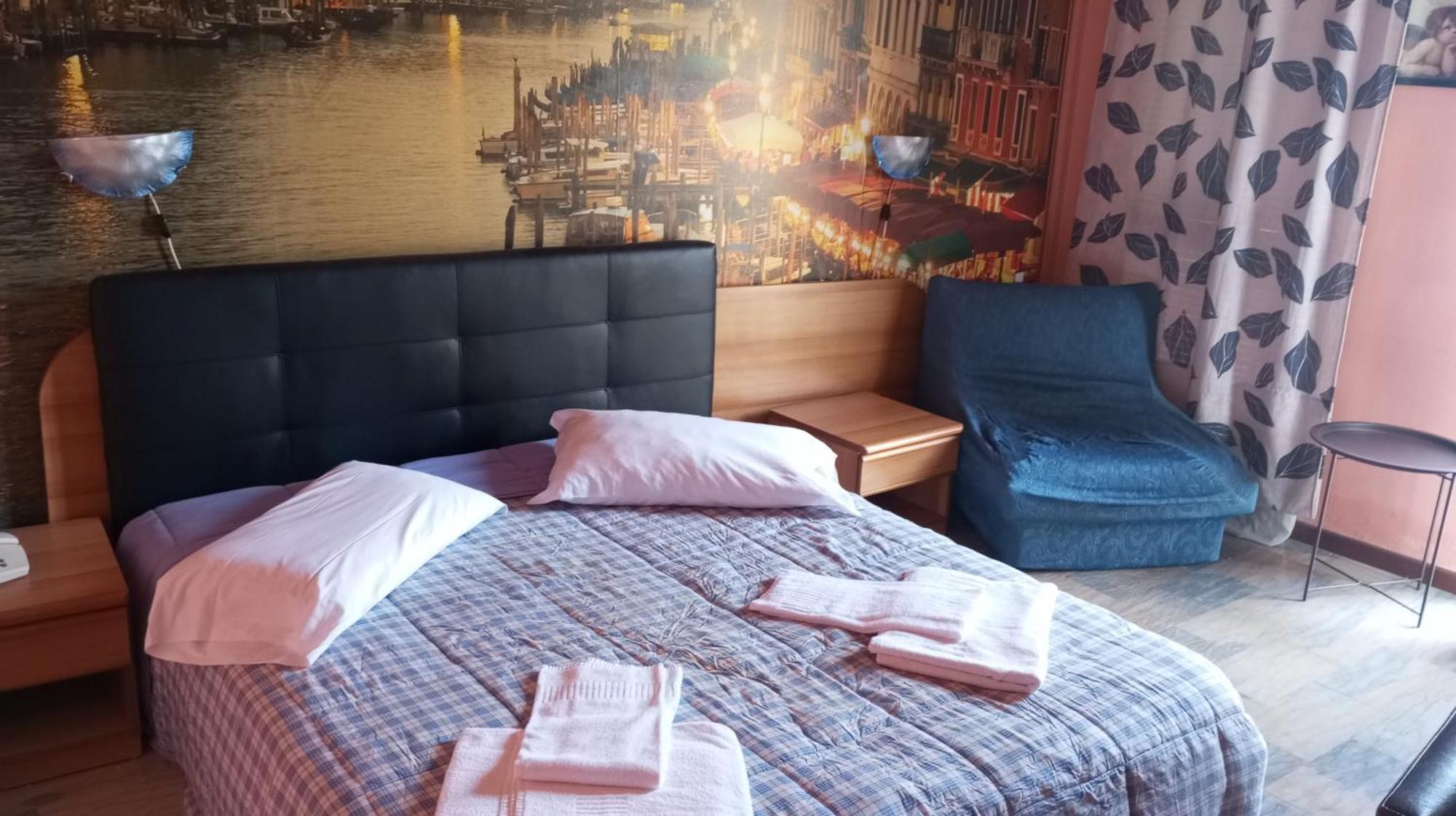 פיזונייה Sleep Well Hotel Total 2 Stelle מראה חיצוני תמונה